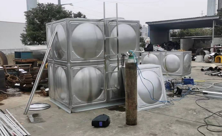 津南组合式不锈钢水箱在日常生活使用中有哪些特点
